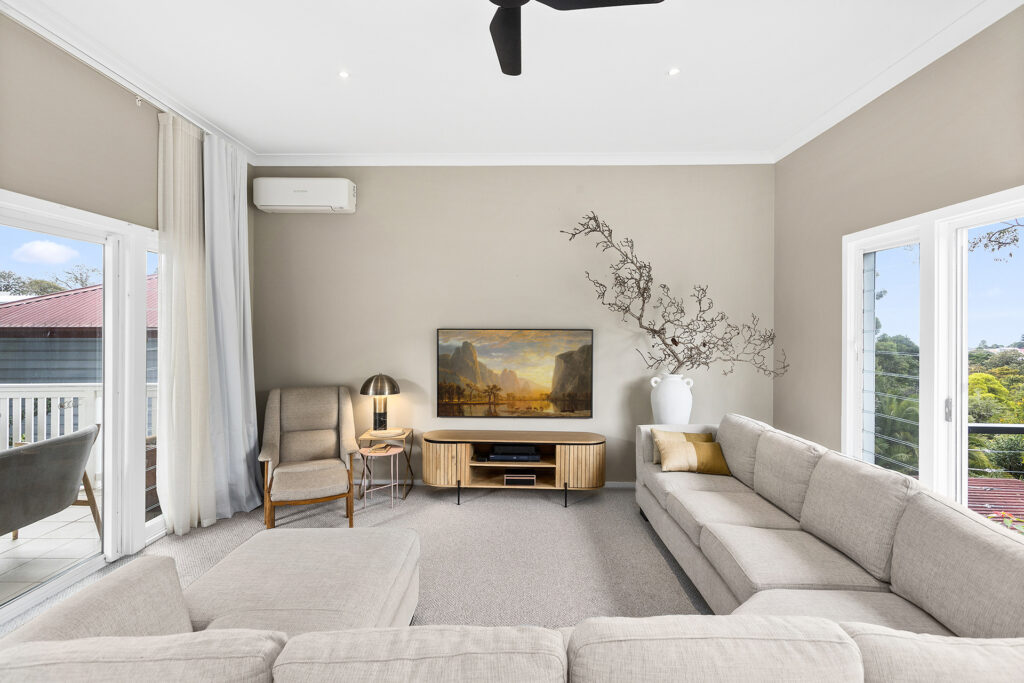 Sold - 48 The Lookout - New Property in Thirroul - Real Estate by Vanessa Denison-Pender