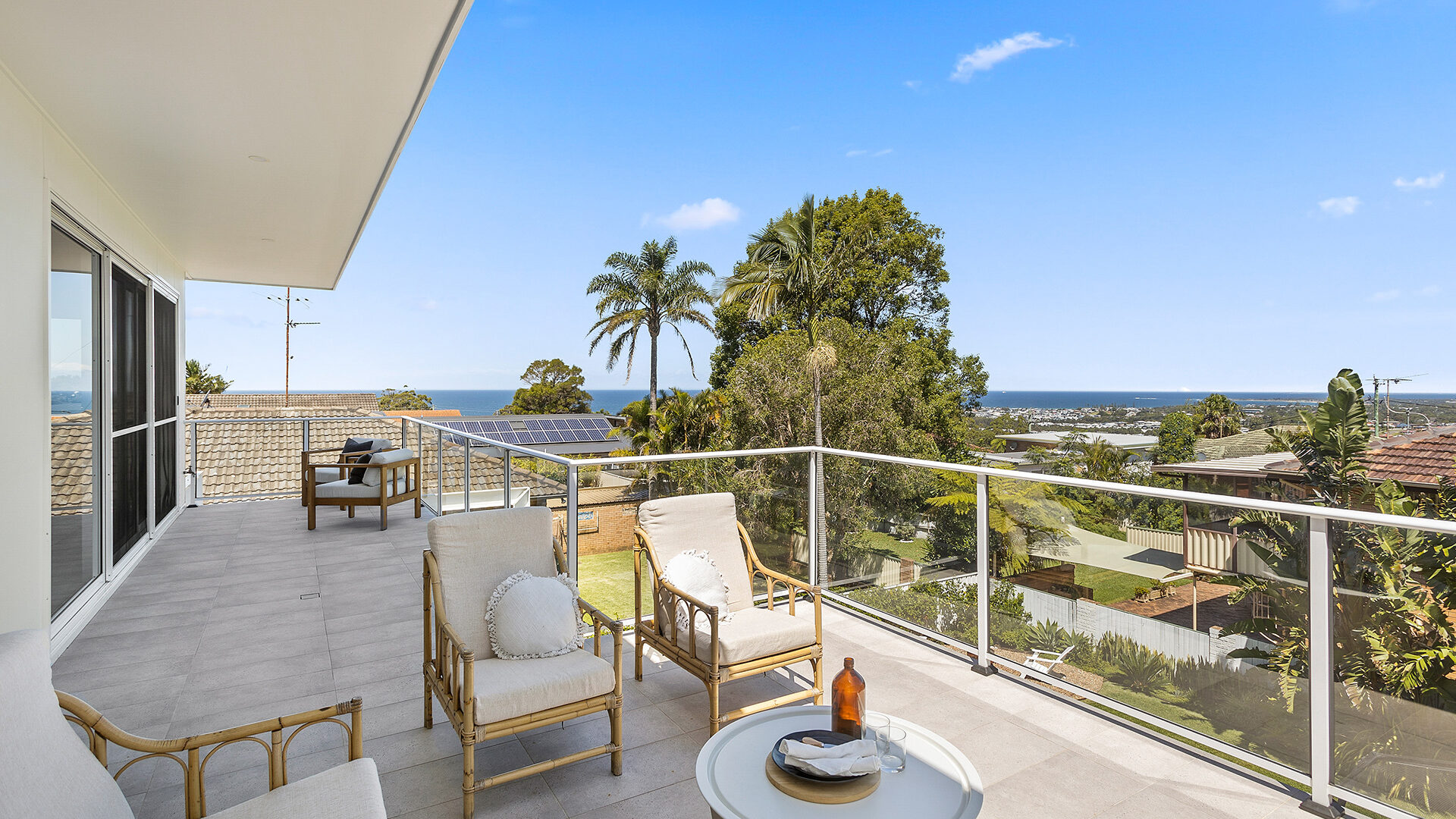 13 Nardoo Crescent, Thirroul NSW 2515 - photo 2