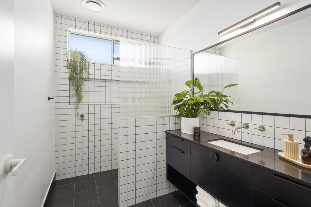 13 Nardoo Crescent, Thirroul NSW 2515 - photo 17