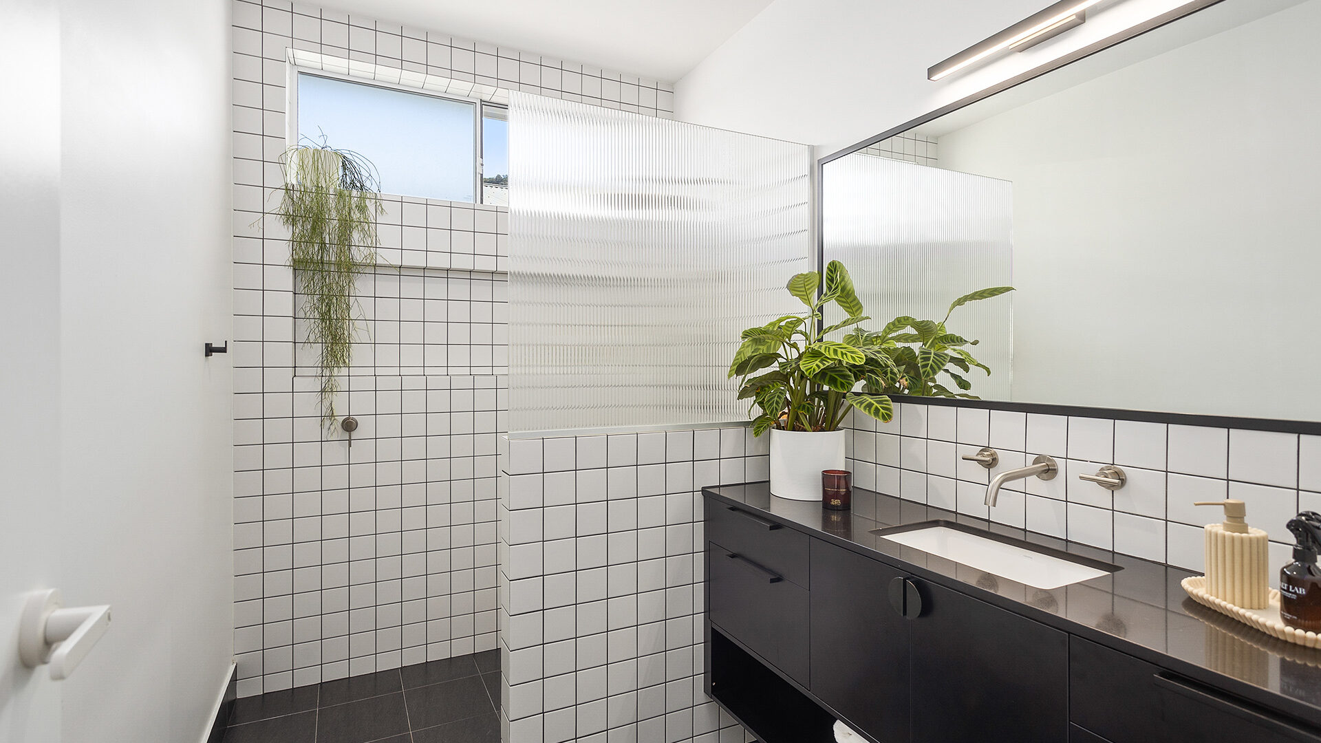 13 Nardoo Crescent, Thirroul NSW 2515 - photo 17