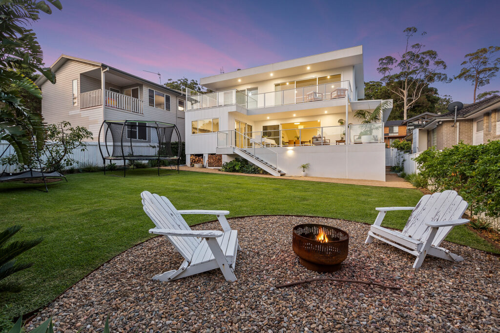 13 Nardoo Crescent, Thirroul NSW 2515 - photo 8