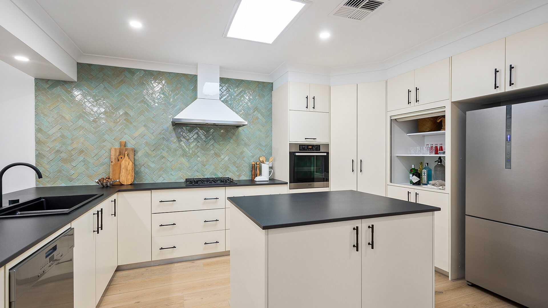 Sold - 59 Moore Street - New Property in Austinmer - Real Estate by Vanessa Denison-Pender