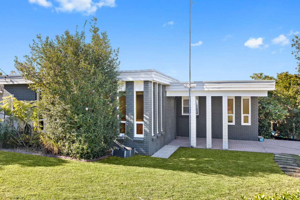 Sold - 102 Bellevue Road - New Property in Figtree - Real Estate by Andrew McLeod