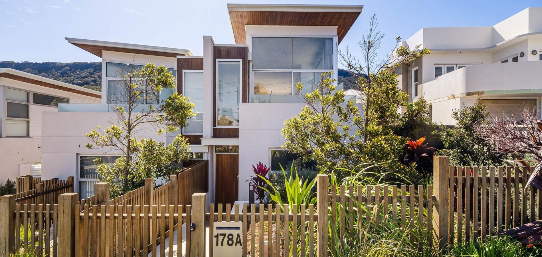 Sold - 178a Lawrence Hargrave Drive - New Property in Thirroul - Real Estate by Peter Armstrong