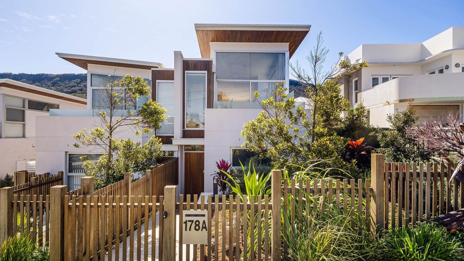 Sold - 178a Lawrence Hargrave Drive - New Property in Thirroul - Real Estate by Peter Armstrong