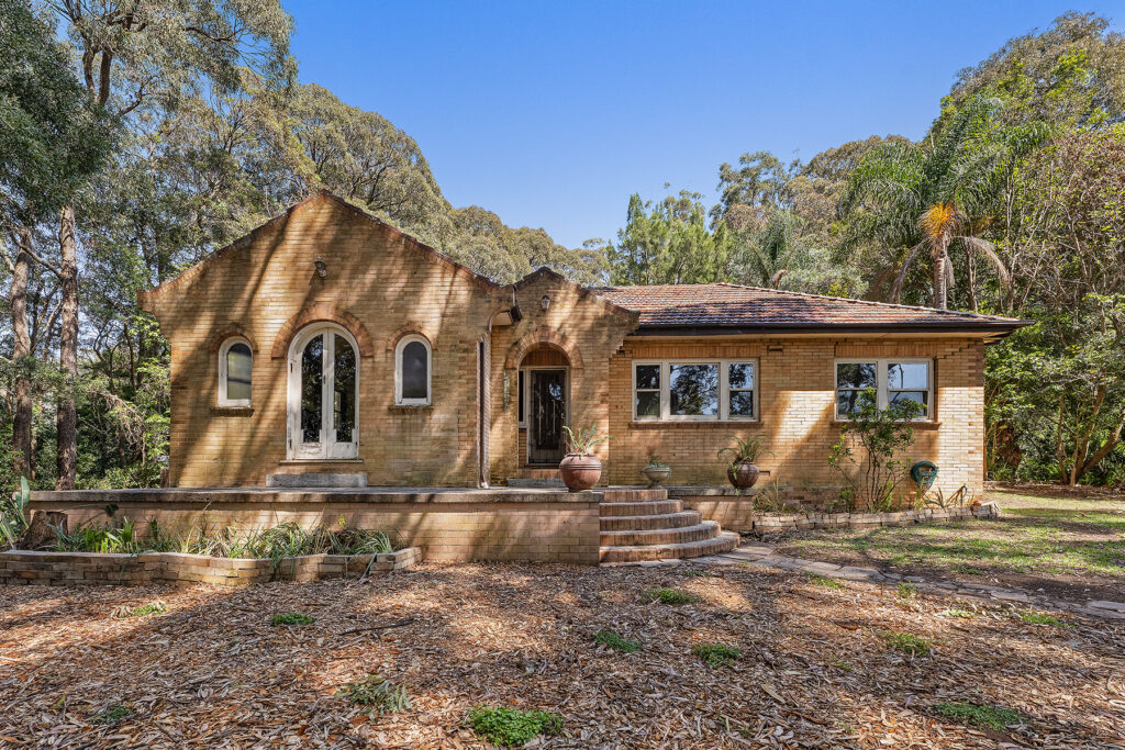 Sold - 40 Railway Avenue - New Property in Austinmer - Real Estate by Peter Armstrong