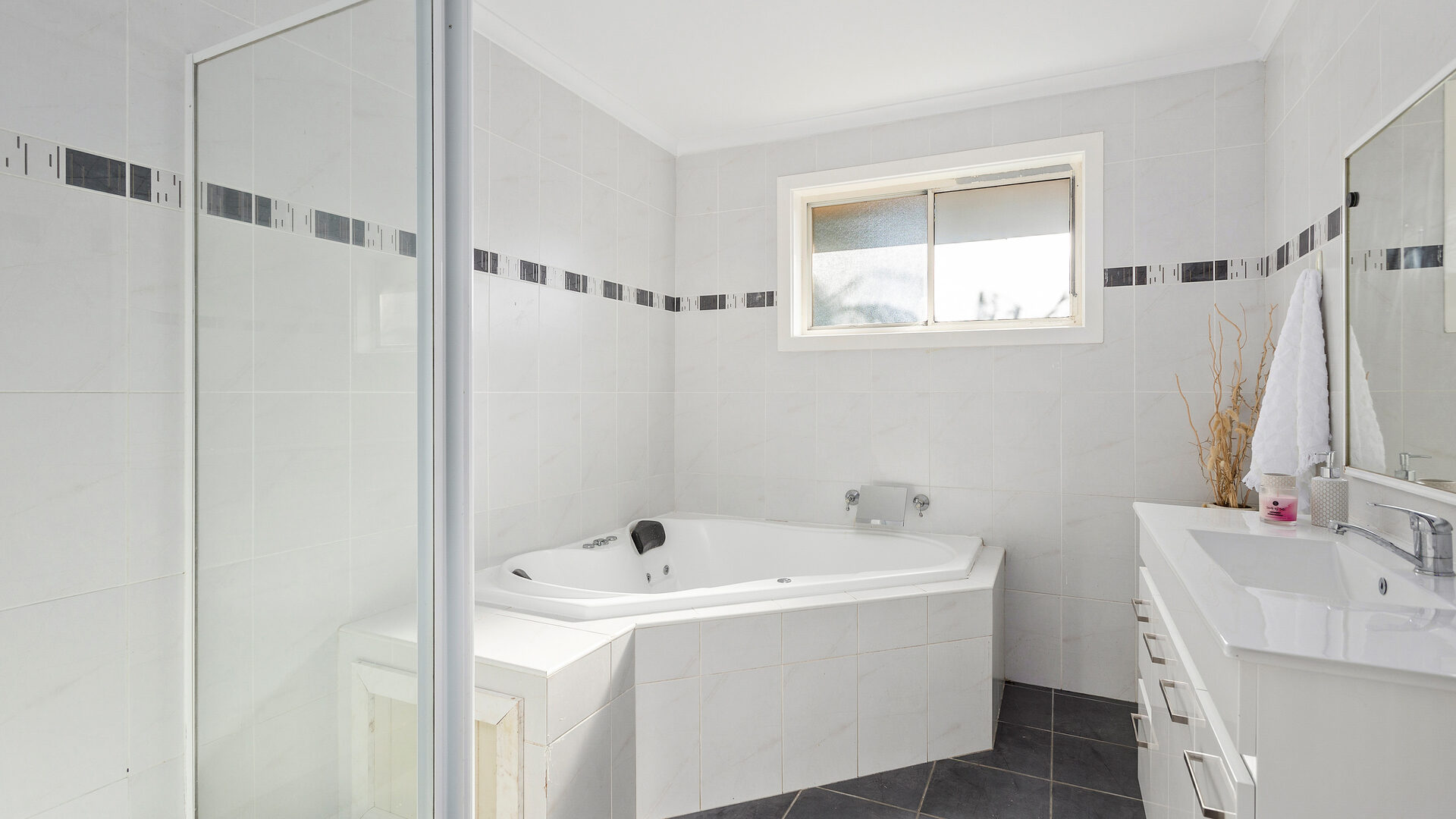 Sold - 23 Parmenter Avenue - New Property in Corrimal - Real Estate by Andrew McLeod