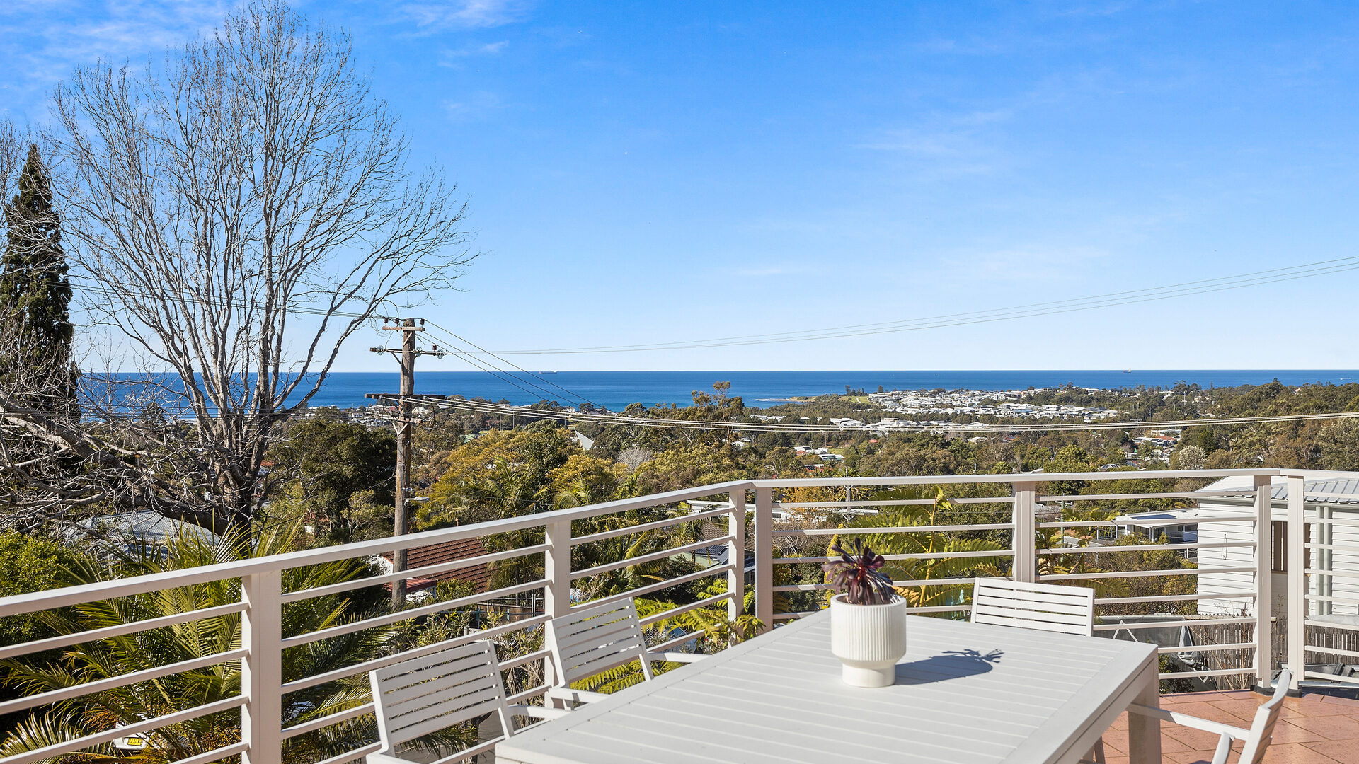 Sold - 18 Robinsville Crescent - New Property in Thirroul - Real Estate by Andrew McLeod
