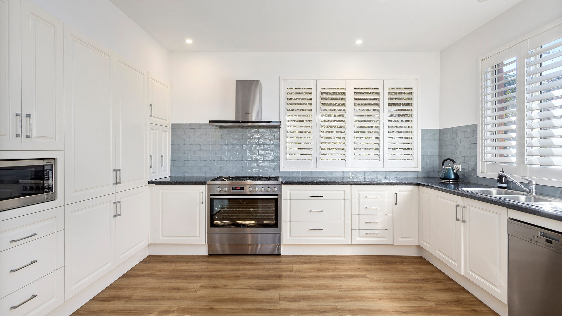 Sold - 18 Robinsville Crescent - New Property in Thirroul - Real Estate by Andrew McLeod