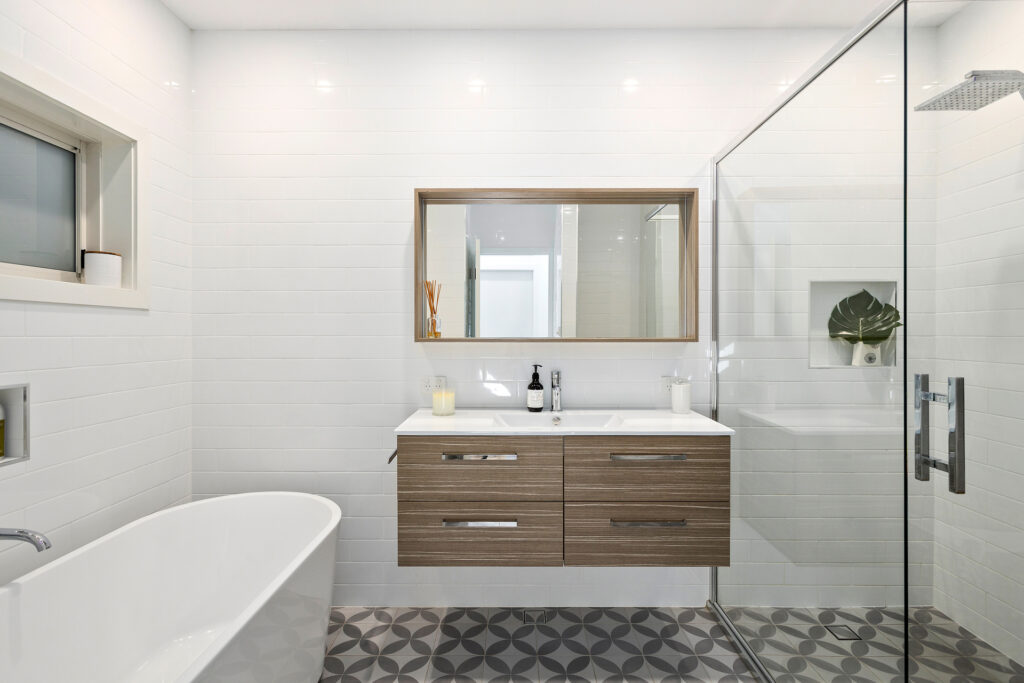 Sold - 18 Robinsville Crescent - New Property in Thirroul - Real Estate by Andrew McLeod