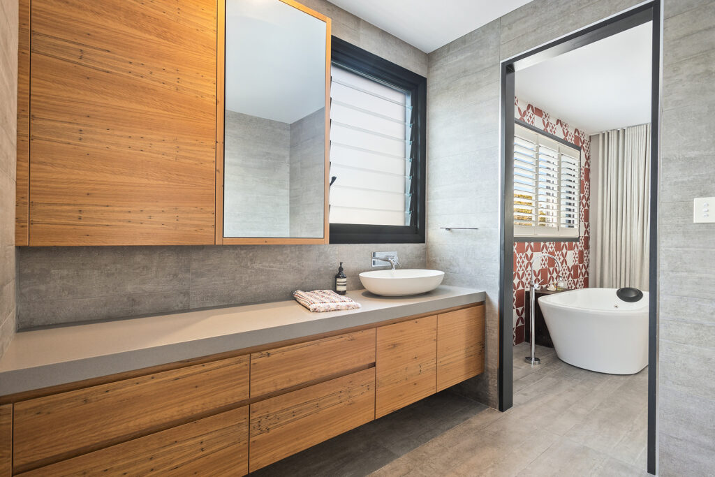Sold - 30 Kurraba Road - New Property in Woonona - Real Estate by Vanessa Denison-Pender