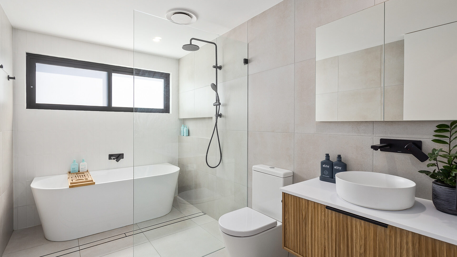 Sold - 6a Hewitts Avenue - New Property in Thirroul - Real Estate by Vanessa Denison-Pender