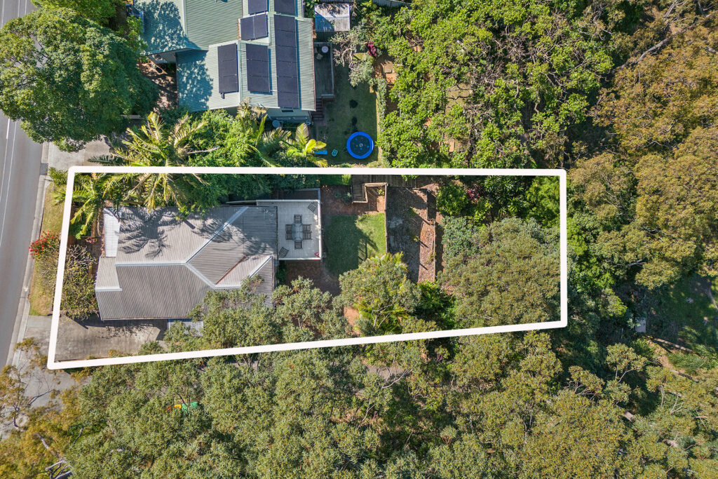 Sold - 102 Princes Highway - New Property in Thirroul - Real Estate by 