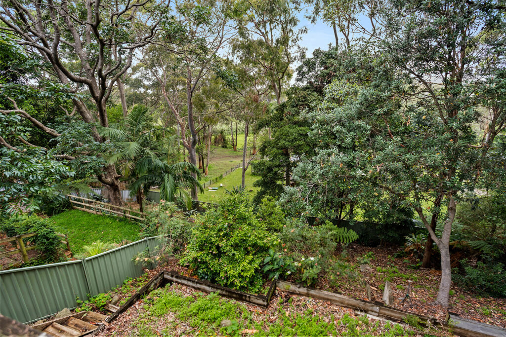 Sold - 102 Princes Highway - New Property in Thirroul - Real Estate by 