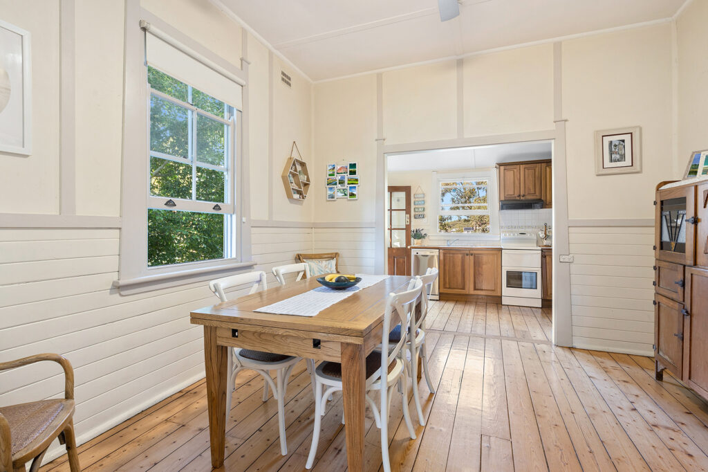 Sold - 102 Princes Highway - New Property in Thirroul - Real Estate by 