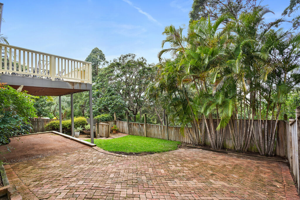 Sold - 102 Princes Highway - New Property in Thirroul - Real Estate by 
