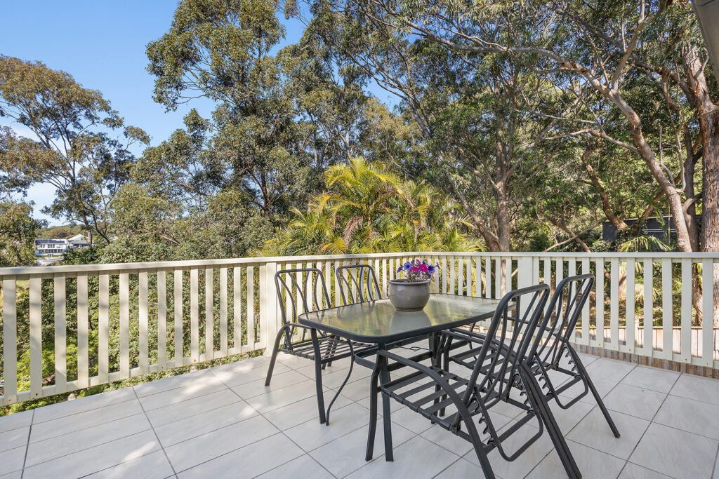 Sold - 102 Princes Highway - New Property in Thirroul - Real Estate by 