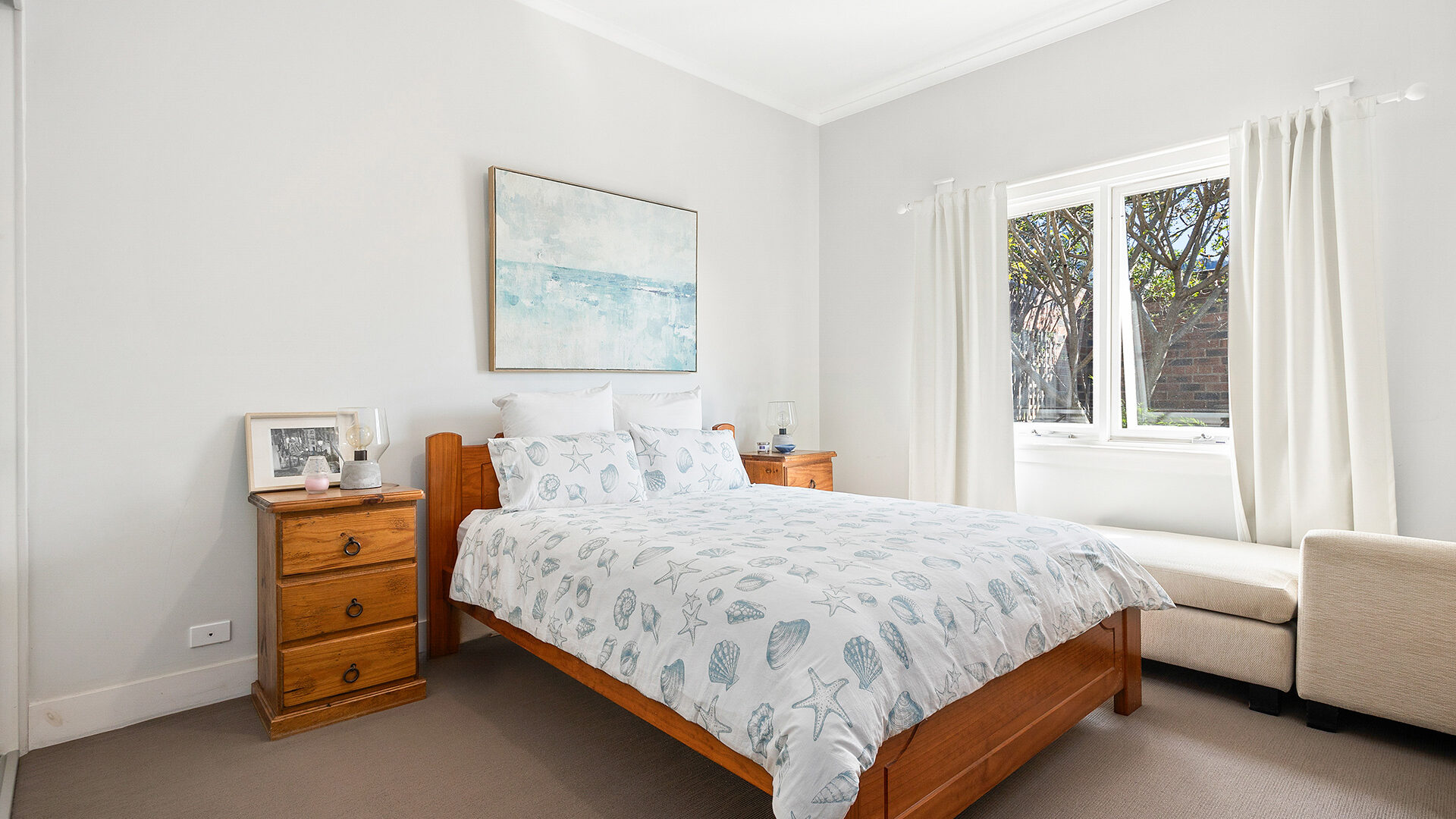 Sold - 102 Princes Highway - New Property in Thirroul - Real Estate by 