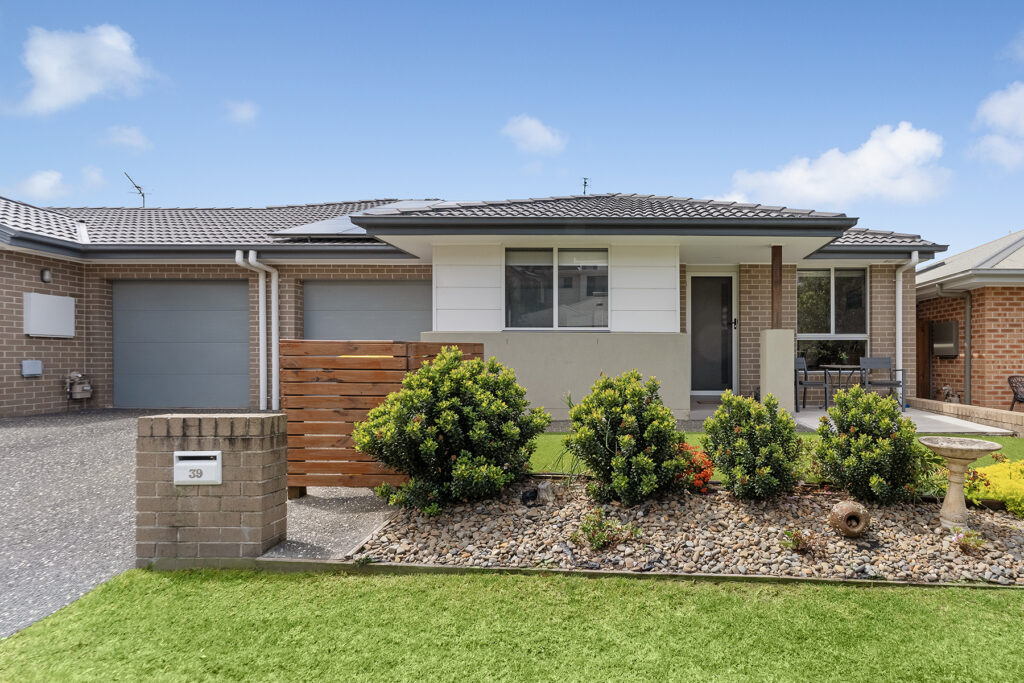 Sold - 39 Wallbank Way - New Property in Bulli - Real Estate by Peter Armstrong