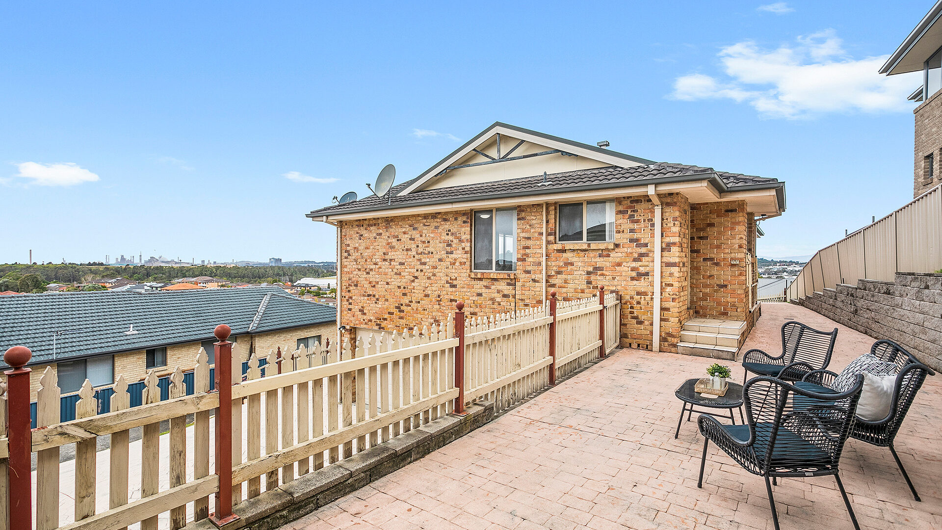 Sold - 32 Sorensen Drive - New Property in Figtree - Real Estate by Alisa Sturluson