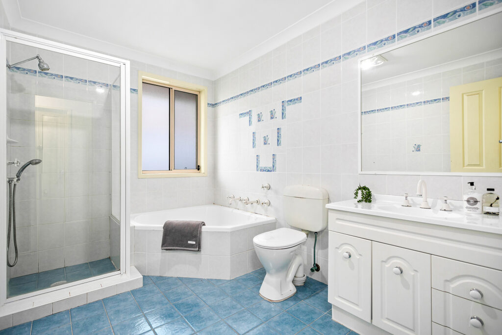 Sold - 32 Sorensen Drive - New Property in Figtree - Real Estate by Alisa Sturluson