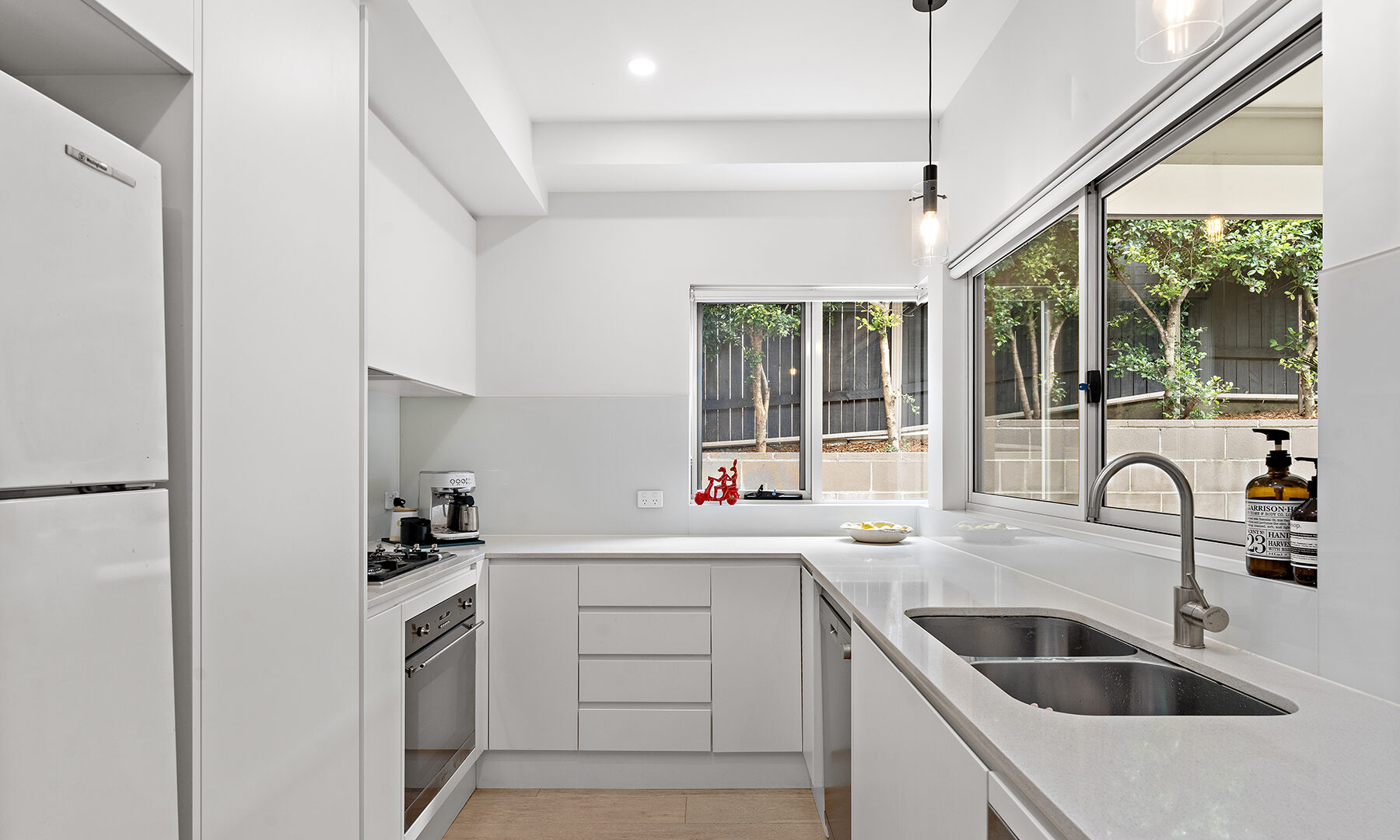 Sold - 1/208 Princes Highway - New Property in Bulli - Real Estate by Peter Armstrong