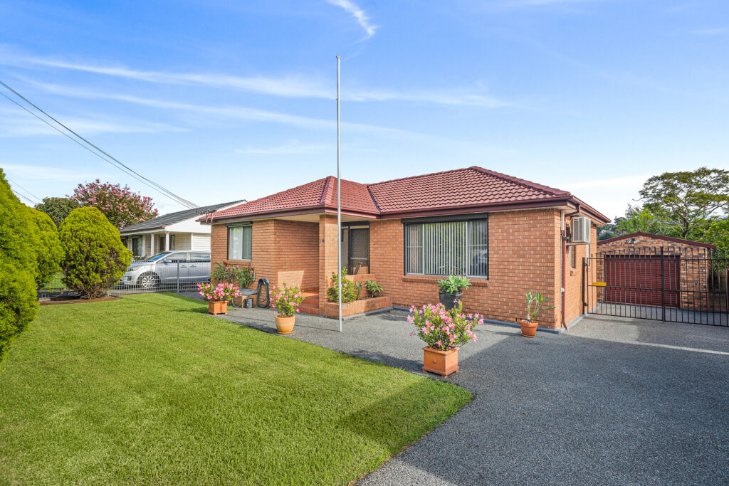 Sold - 26 Farmborough Road - New Property in Unanderra - Real Estate by Andrew McLeod