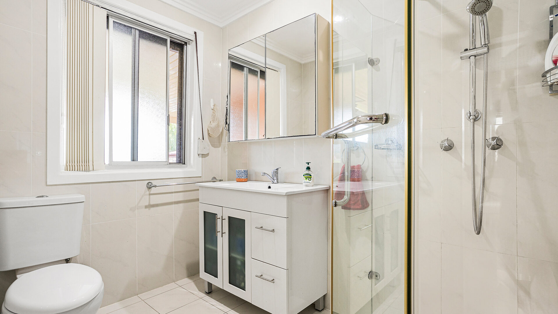 Sold - 26 Farmborough Road - New Property in Unanderra - Real Estate by Andrew McLeod