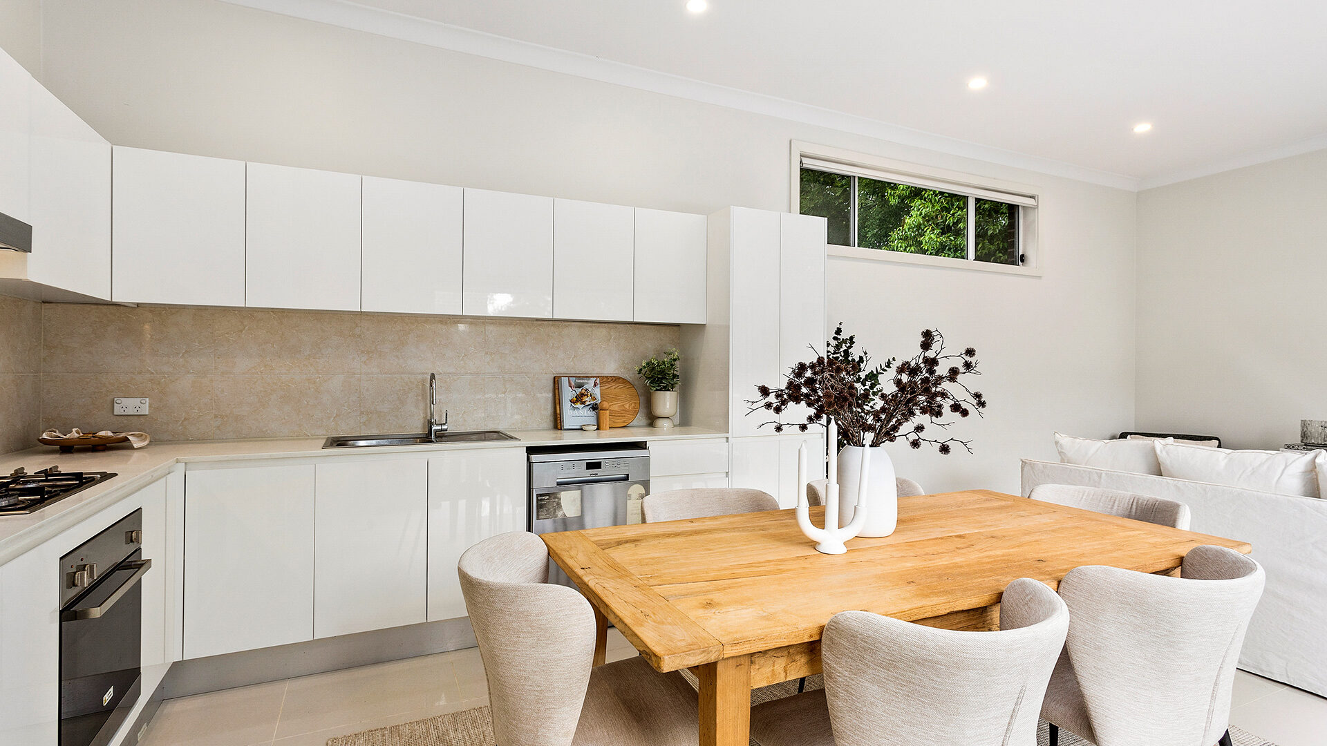 Sold - 2/11 Phillips Avenue - New Property in West Wollongong - Real Estate by Alisa Sturluson