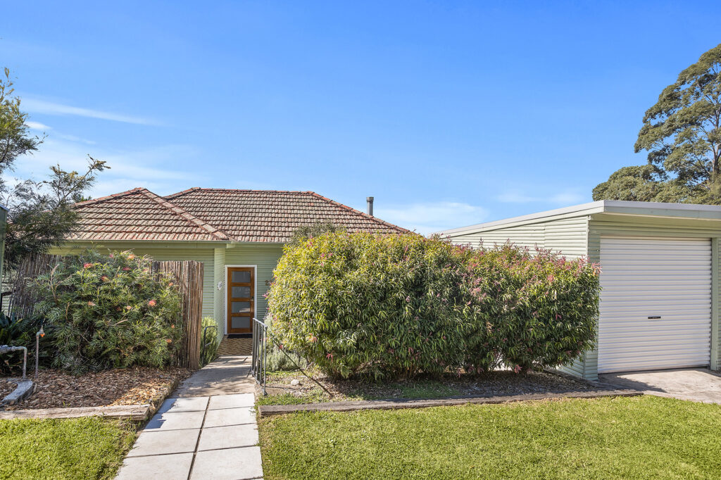 Sold - 25 Iris Avenue - New Property in Coniston - Real Estate by Andrew McLeod