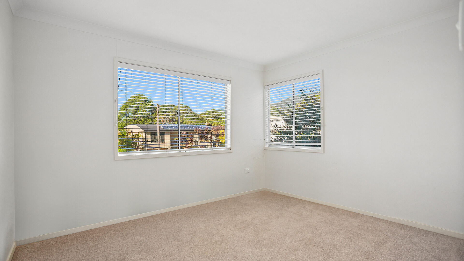 16 Nardoo Crescent, Thirroul NSW 2515 - photo 6