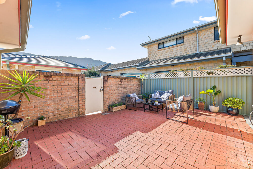 Sold - 2/208 Lawrence Hargrave Drive - New Property in Thirroul - Real Estate by Peter Armstrong