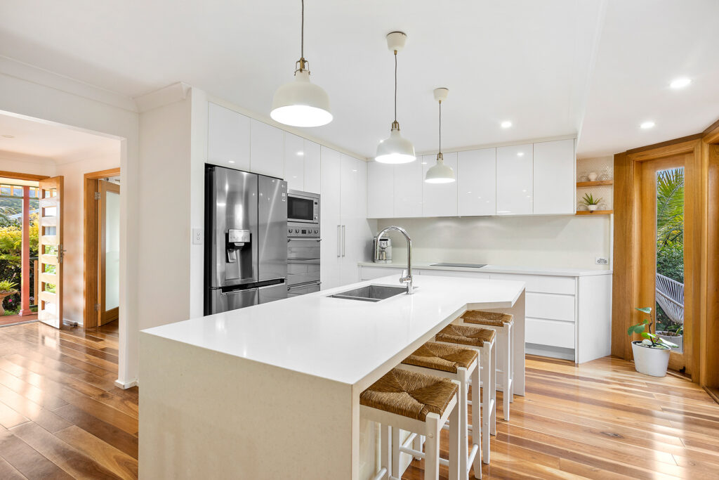 Sold - 45 Taminga Crest - New Property in Cordeaux Heights - Real Estate by Christian Zeidler