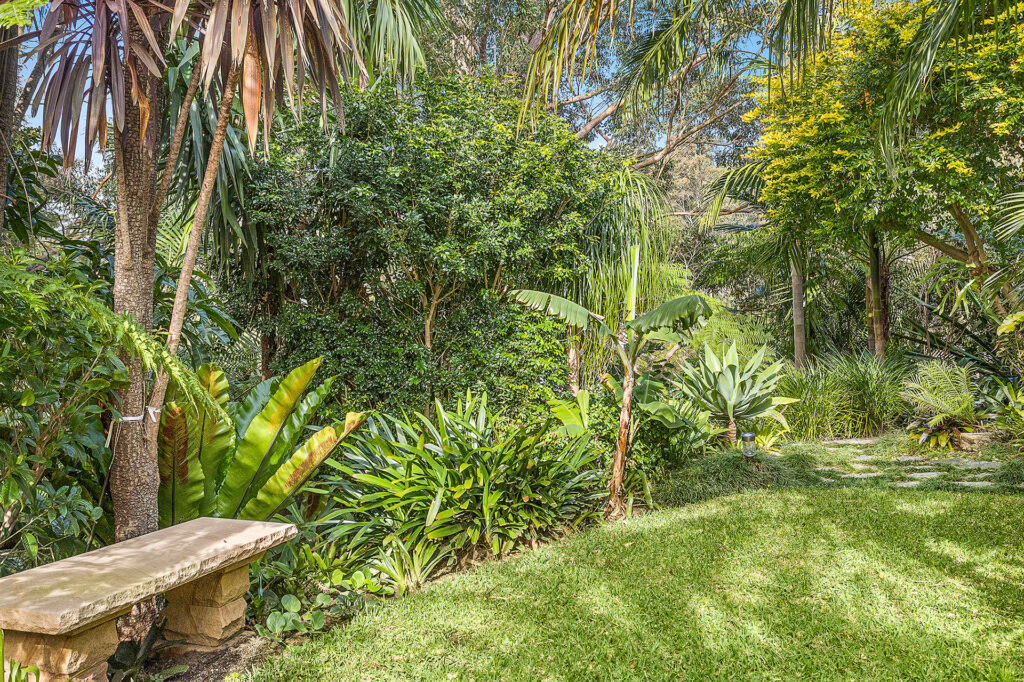 Sold - 45 Taminga Crest - New Property in Cordeaux Heights - Real Estate by Christian Zeidler