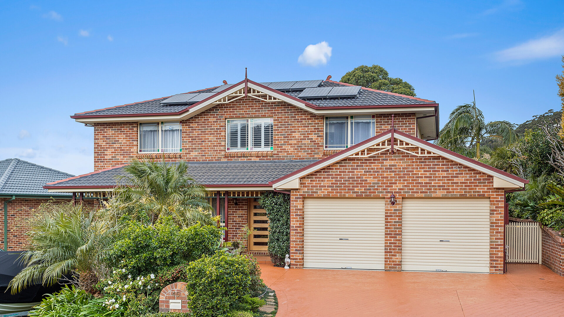 Sold - 45 Taminga Crest - New Property in Cordeaux Heights - Real Estate by Christian Zeidler