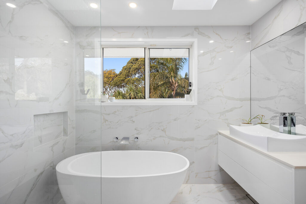 Sold - 45 Taminga Crest - New Property in Cordeaux Heights - Real Estate by Christian Zeidler
