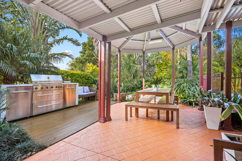 Sold - 45 Taminga Crest - New Property in Cordeaux Heights - Real Estate by Christian Zeidler