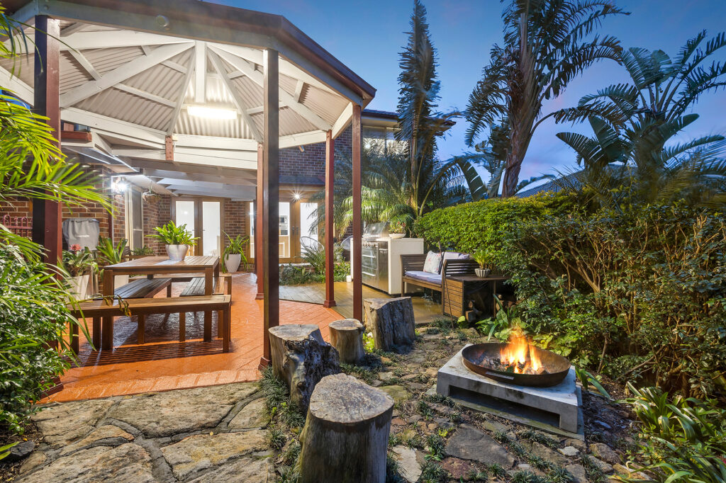 Sold - 45 Taminga Crest - New Property in Cordeaux Heights - Real Estate by Christian Zeidler