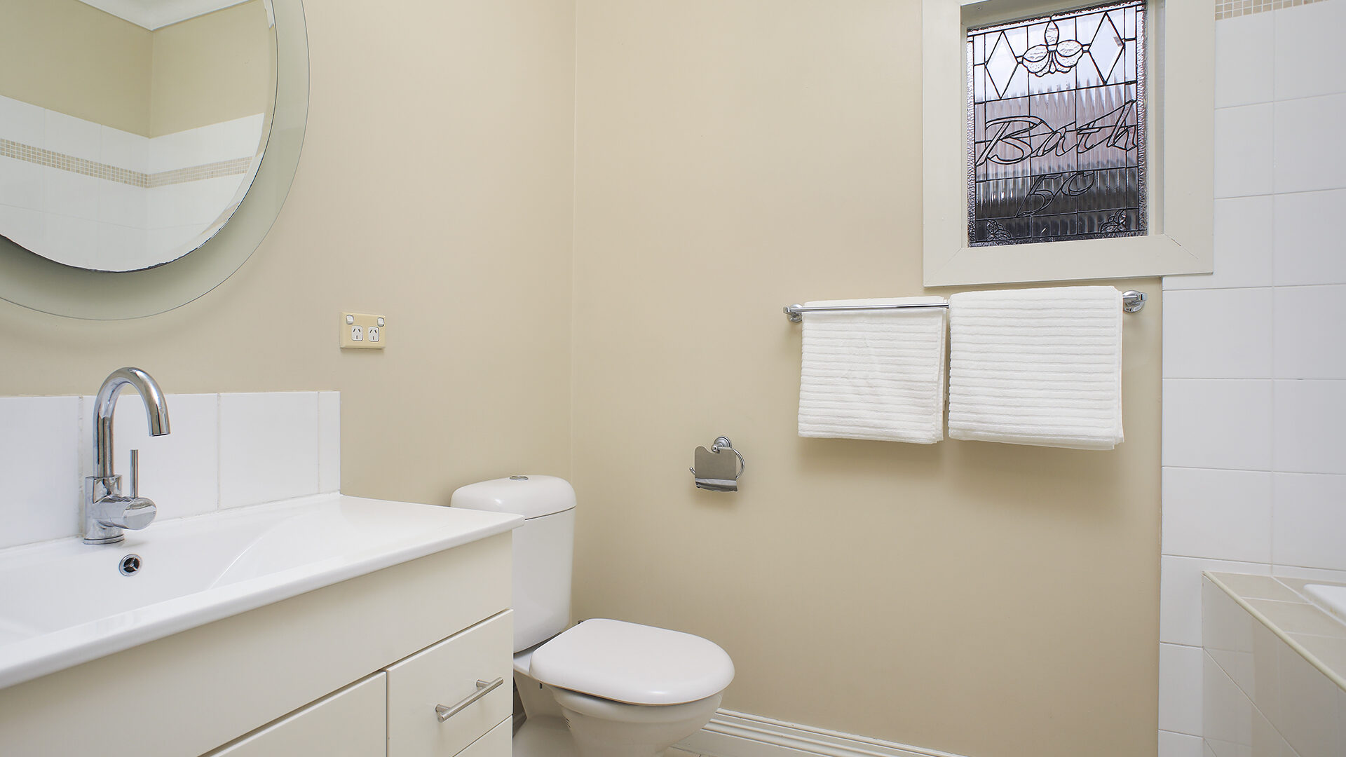Sold - 266 Gladstone Avenue - New Property in Mount Saint Thomas - Real Estate by Simon 