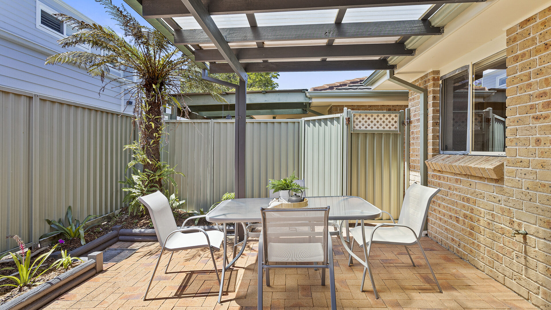 Sold - 2/5 Cochrane Road - New Property in Thirroul - Real Estate by Vanessa Denison-Pender