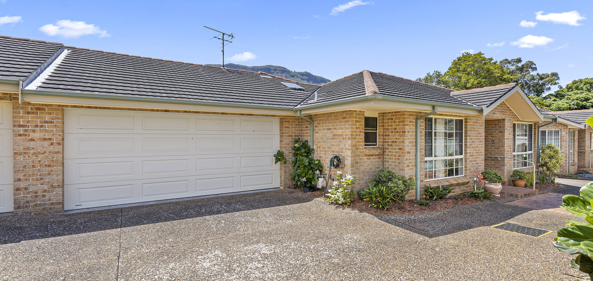 Sold - 2/5 Cochrane Road - New Property in Thirroul - Real Estate by Vanessa Denison-Pender