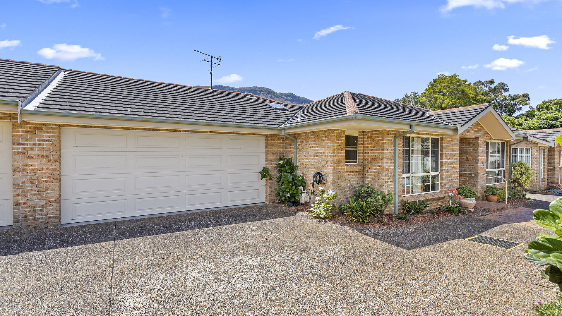 Sold - 2/5 Cochrane Road - New Property in Thirroul - Real Estate by Vanessa Denison-Pender