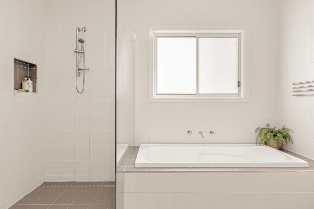 Sold - 34 Immarna Avenue - New Property in West Wollongong - Real Estate by Alisa Sturluson
