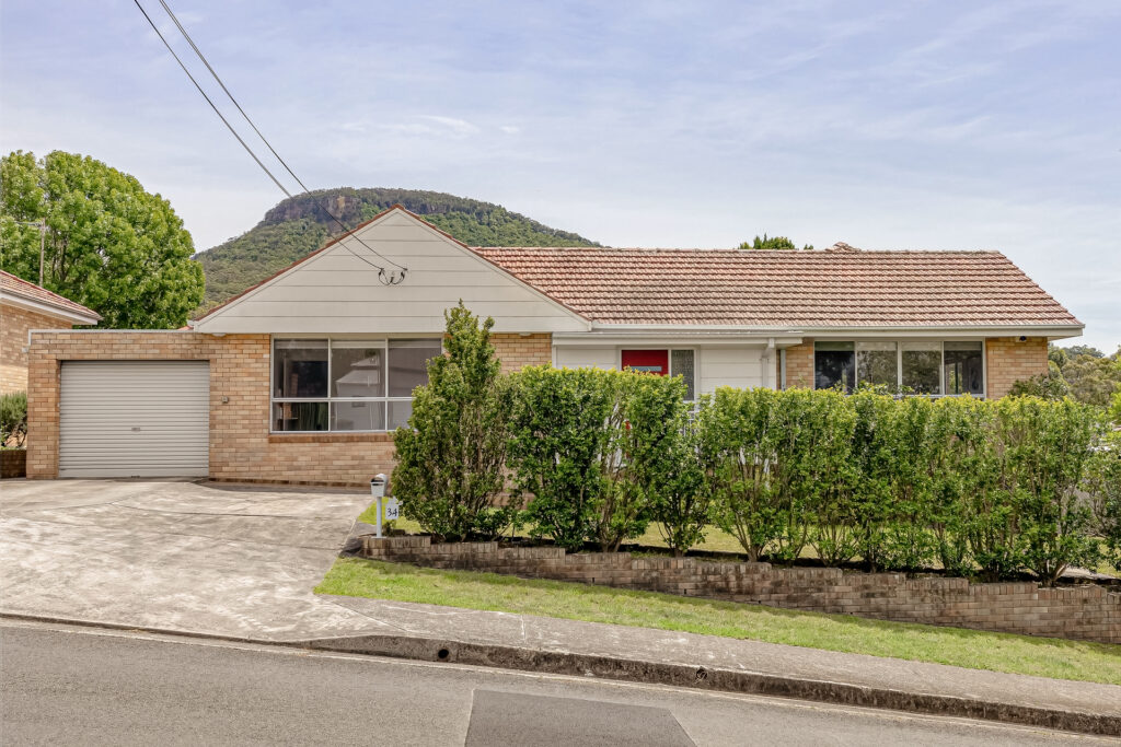 Sold - 34 Immarna Avenue - New Property in West Wollongong - Real Estate by Alisa Sturluson