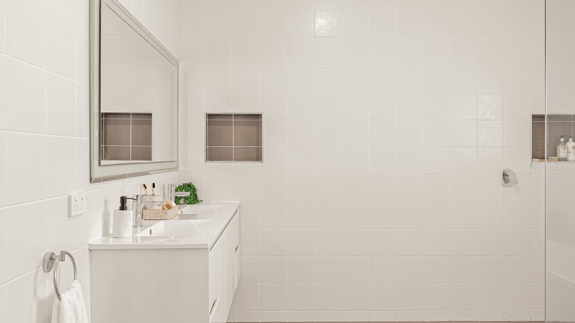 Sold - 34 Immarna Avenue - New Property in West Wollongong - Real Estate by Alisa Sturluson