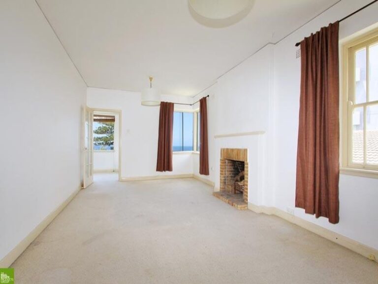 1/20 Cliff Road, Wollongong NSW 2500 - photo 4