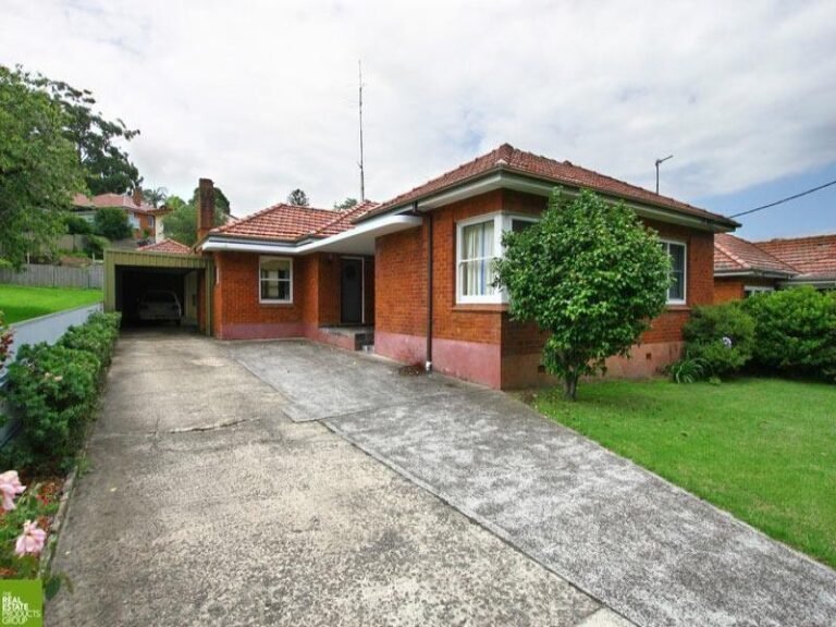Sold - 22 Dumfries Avenue - New Property in Mount Ousley - Real Estate by McGrath Wollongong