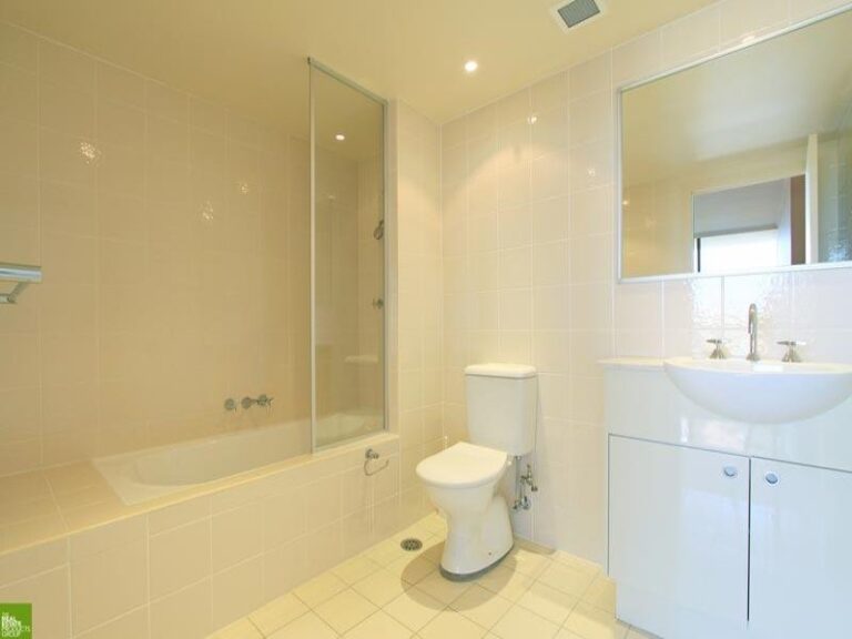 20/12 Bank Street, Wollongong NSW 2500 - photo 9