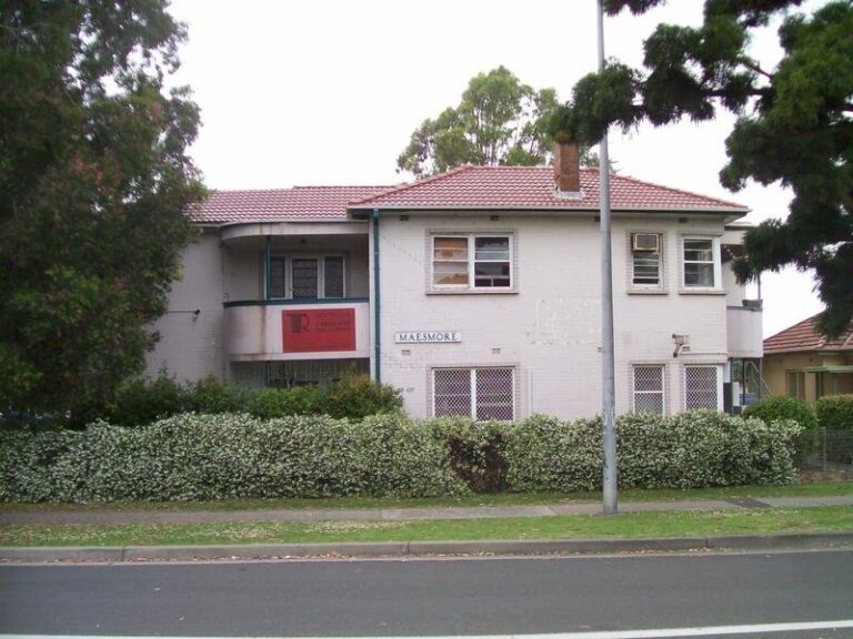 2/105-107 Church Street, Wollongong