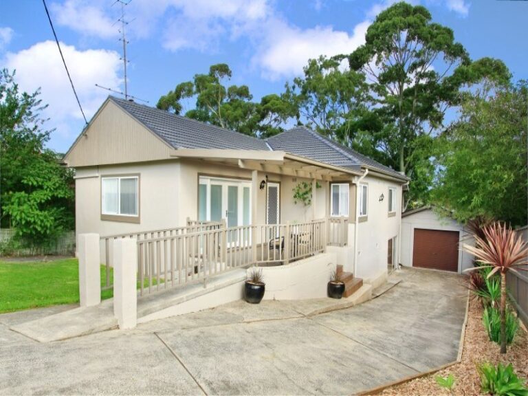 17 Angel Street, Corrimal NSW 2518 - photo 2